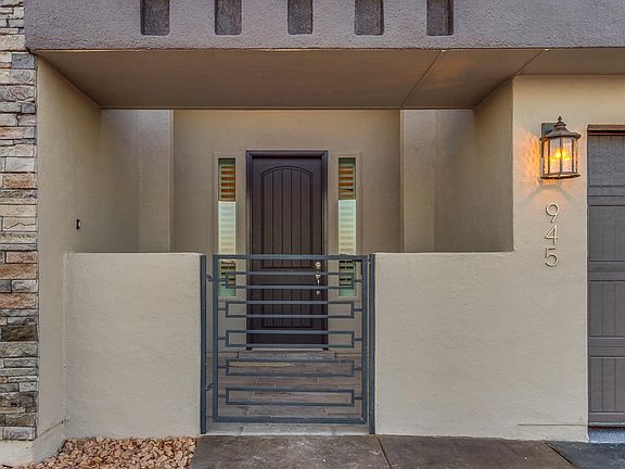 2nd image of 2721 Tierra Murcia St
