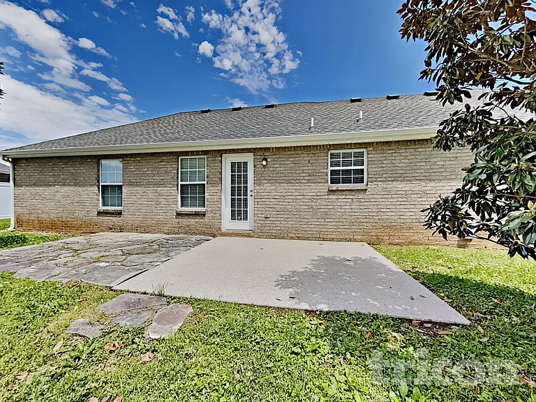 9023 Nevada Ave — Photo 17