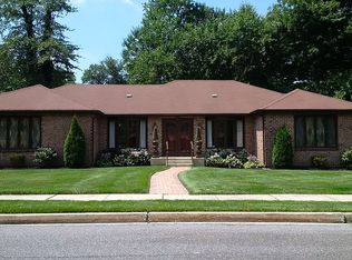 17 Holden Rd, Cherry Hill, NJ 08034