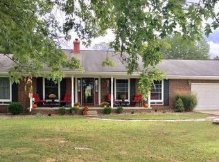 124 White Rd, Gallipolis, OH 45631