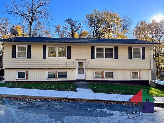 2nd image of 13 Warren St APT 1