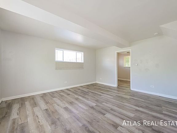 5th image of 1865 W Mosier Pl APT A