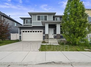906 W Lotus Brook Dr, West Valley City, UT 84119