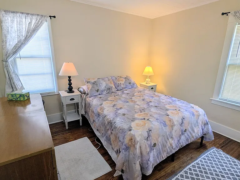 201 Lovering Ave #UPPER — Photo 13
