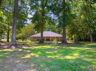 33543 Hickory Ln, Denham Springs, LA 70706