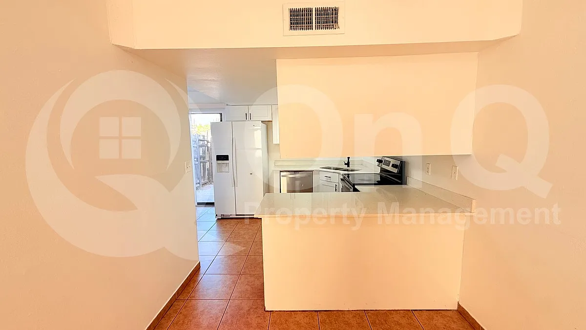 2 bed, 2.0 bath, 950 sqft, $1,450 — Photo 4