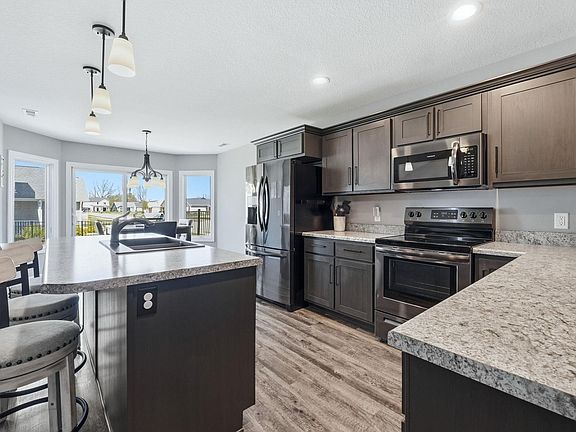 5th image of 2044 Rittenhouse Pl