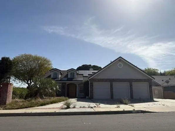 1310 Caren Ct, Lancaster, CA 93534