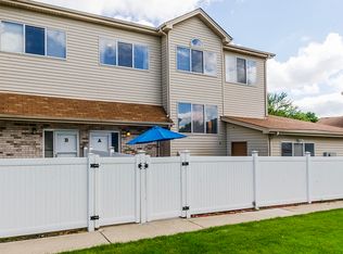 291 Park Ridge Ln UNIT A, Aurora, IL 60504