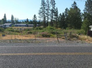 5270 Redwood Ave, Grants Pass, OR 97527