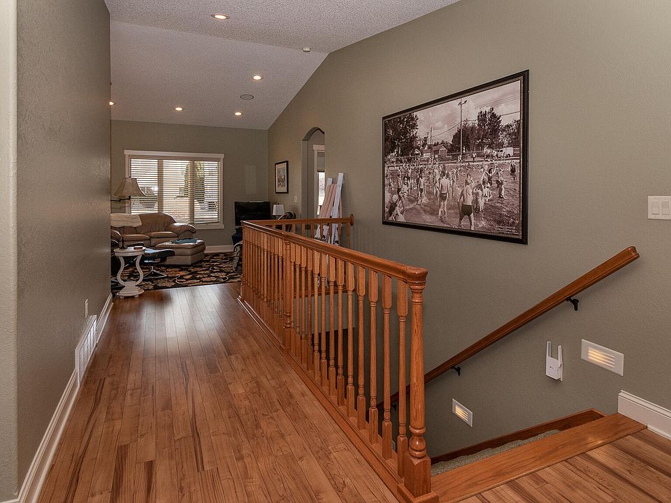 1993 Mesquite Loop, Bismarck, ND 58503 Zillow