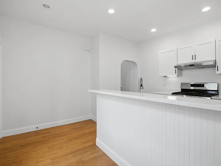 21 Cutter St #1 — Photo 7