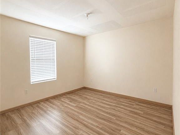5th image of 18687 Villa Hermosa Dr