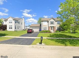 486 Horizon Ln, Dekalb, IL 60115