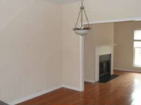 4th image of 2379 Beaver Falls Dr
