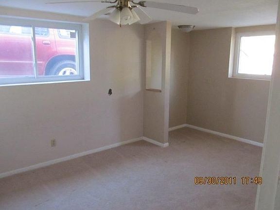3rd image of 3304 Claremont Ave
