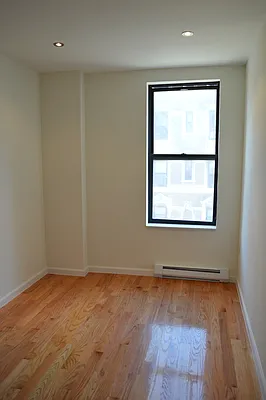 Rented by CoSo Apartments | media 56