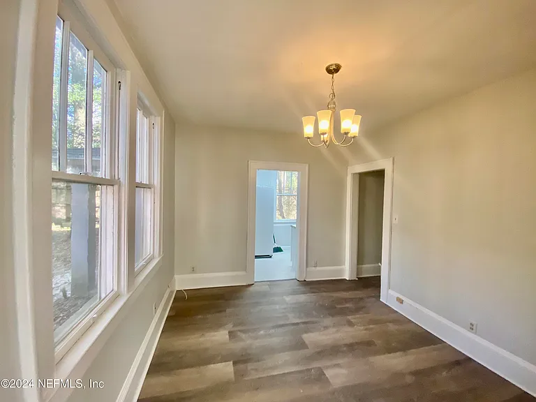 1653 Euclid St #1 — Photo 4
