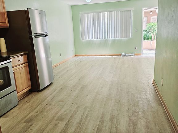 3rd image of 147 W Acacia Ave APT 139