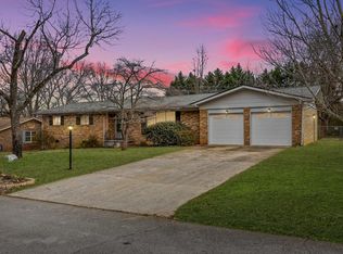 2316 Mark Ln, Chattanooga, TN 37421