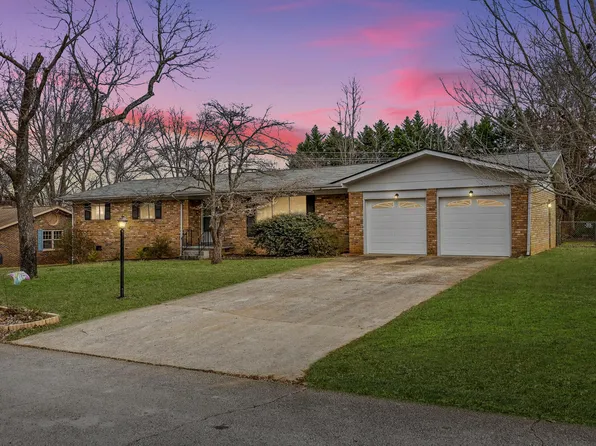 2316 Mark Ln, Chattanooga, TN 37421