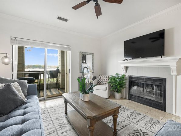 907 Southwest Dr, Davidson, NC 28036