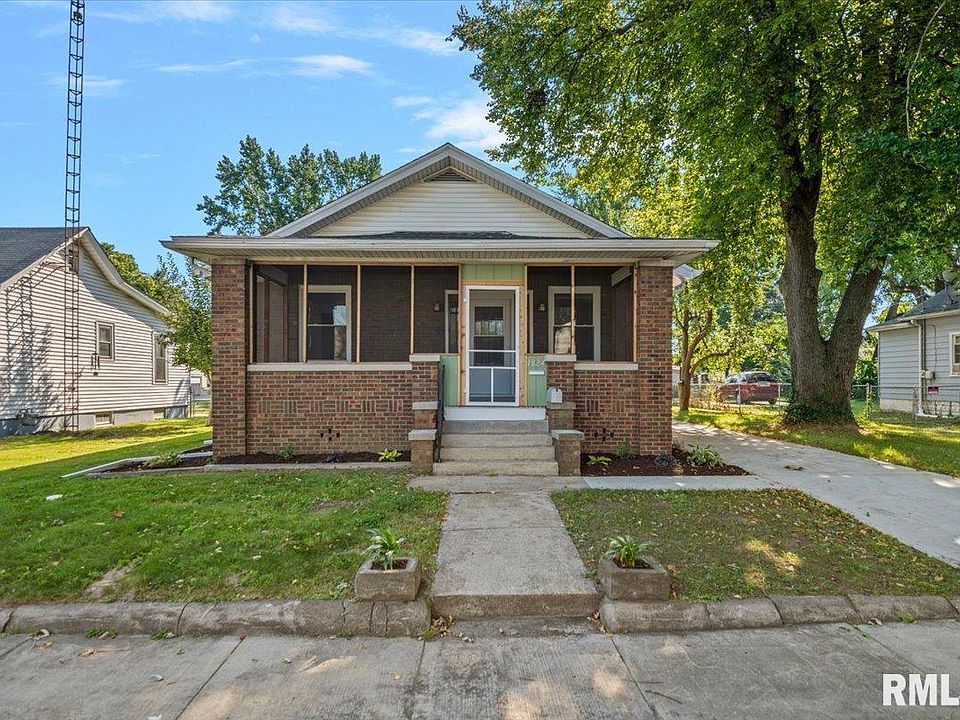 1st image of 1824 N 9th St