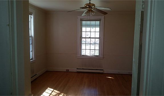 5th image of 200 Academy Dr