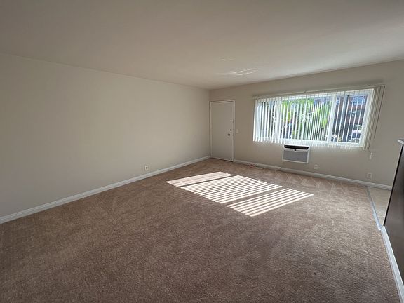 4th image of 119 N Lamer St APT G