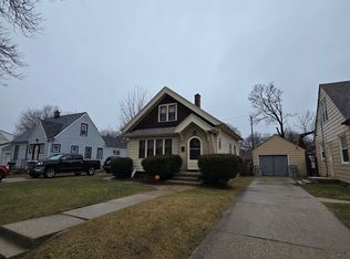 5459 N 53rd St, Milwaukee, WI 53218