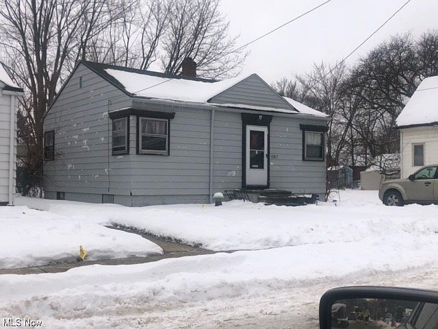 2nd image of 12827 Kirton Ave