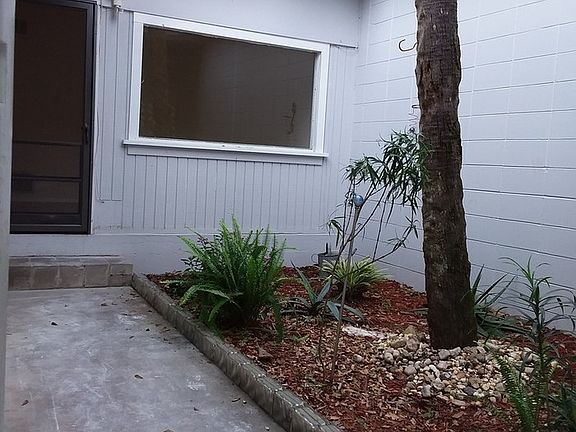 3rd image of 6103 Park St