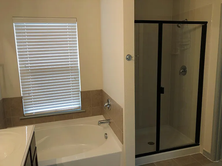 1212 Villa Paloma Blvd — Photo 11