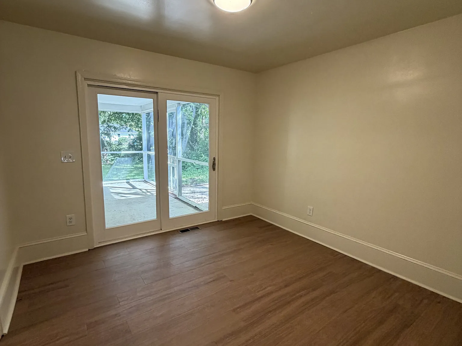 1221 Taney Avenue - 1 — Photo 4