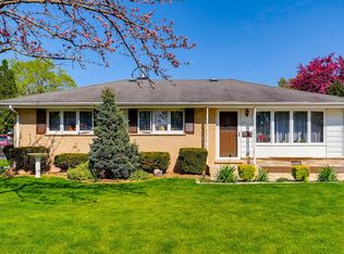 8315 Latrobe Ave, Burbank, IL