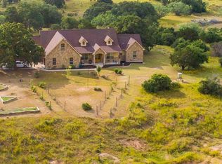 563 Mill Creek Rd, Kingsland, TX 78639
