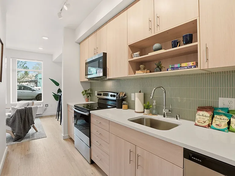 District Lofts at Garland — Photo 30