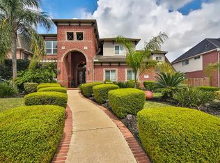 1412 Cabot Lakes Dr, League City, TX 77573