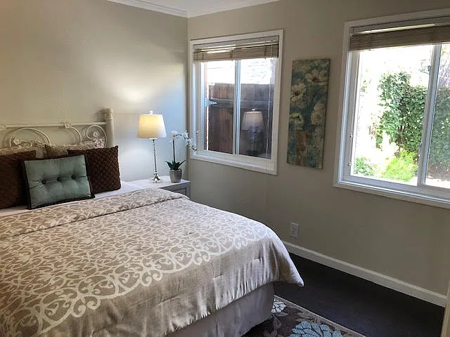815 Cowper St #815 — Photo 9
