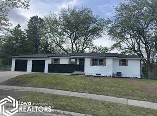 10 Fair Ridge Cir, Atlantic, IA 50022