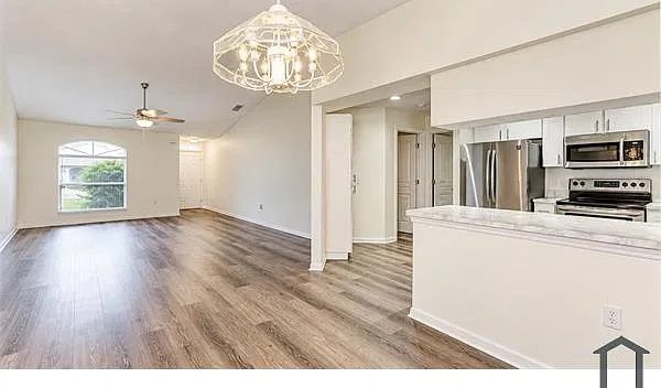 2046 Old Trevor Way