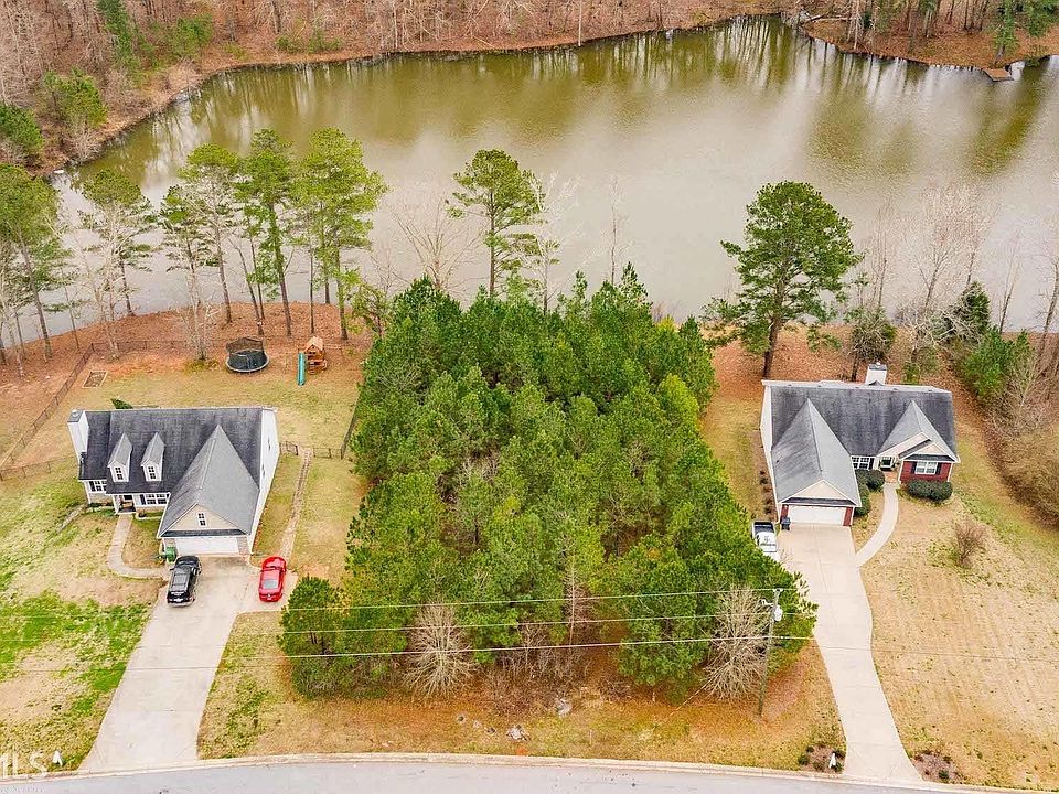 1st image of 437 W Wind Dr