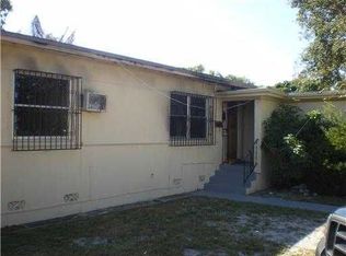 1110 NE 145th St, North Miami, FL 33161
