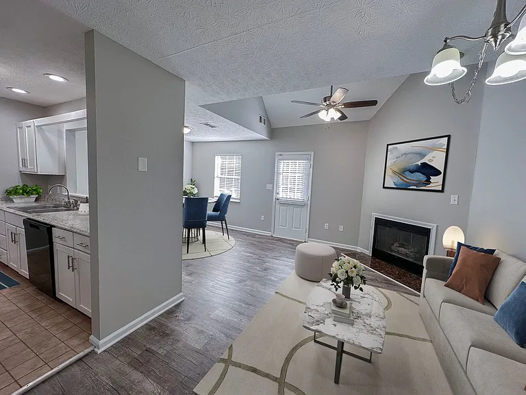 Breckenridge Apartment Homes — Photo 52