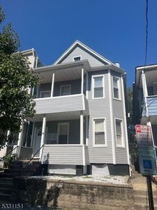 16 Quincy St, Passaic, NJ, 07055