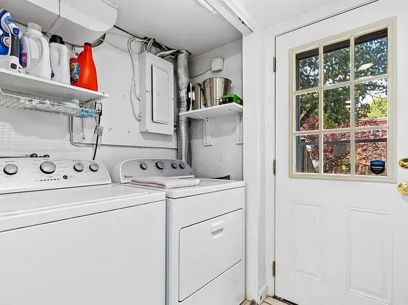 (undisclosed Address), Alexandria, VA 22301