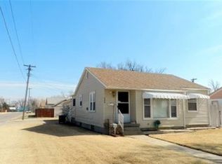 600 Sunflower Ave, Dodge City, KS 67801
