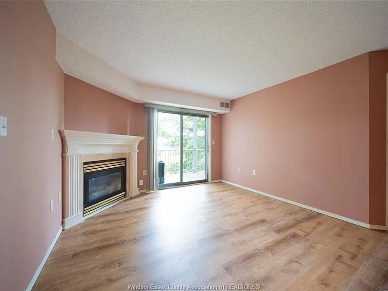 2922 Rivard Ave #211 — Photo 5
