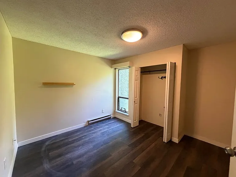 1210 Pacific St — Photo 14
