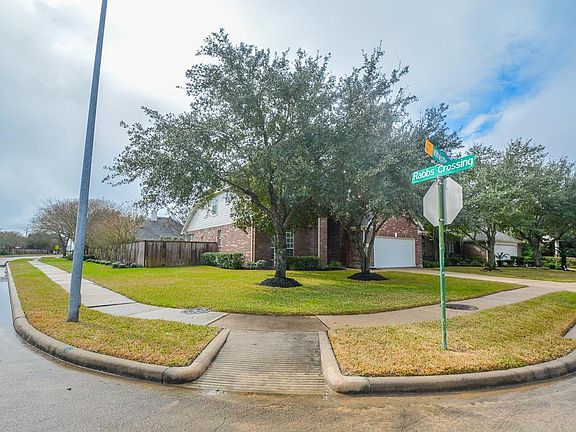 2nd image of 7314 Whistle Ct